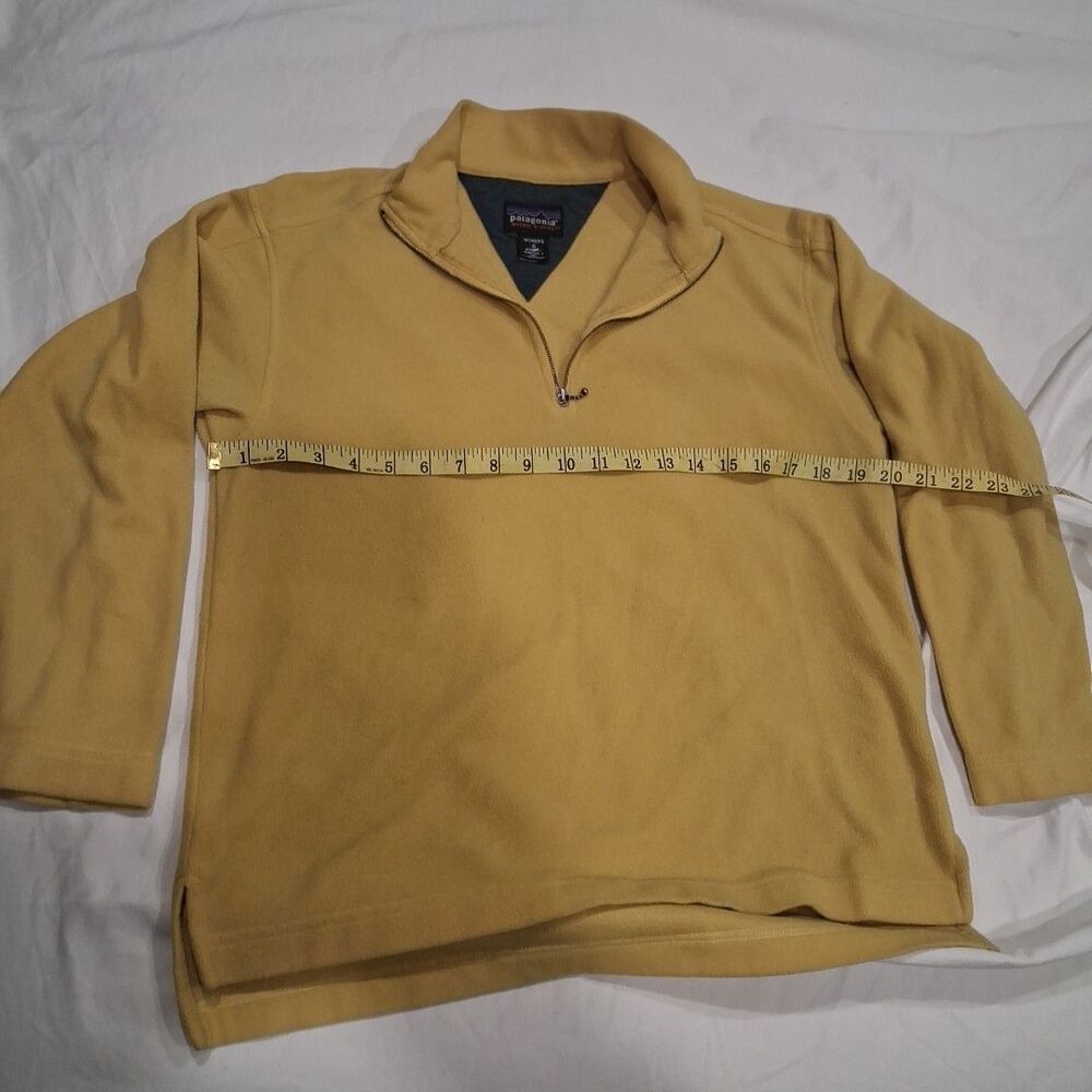 Patagonia Womens Yellow 1/4 Zip Fleece